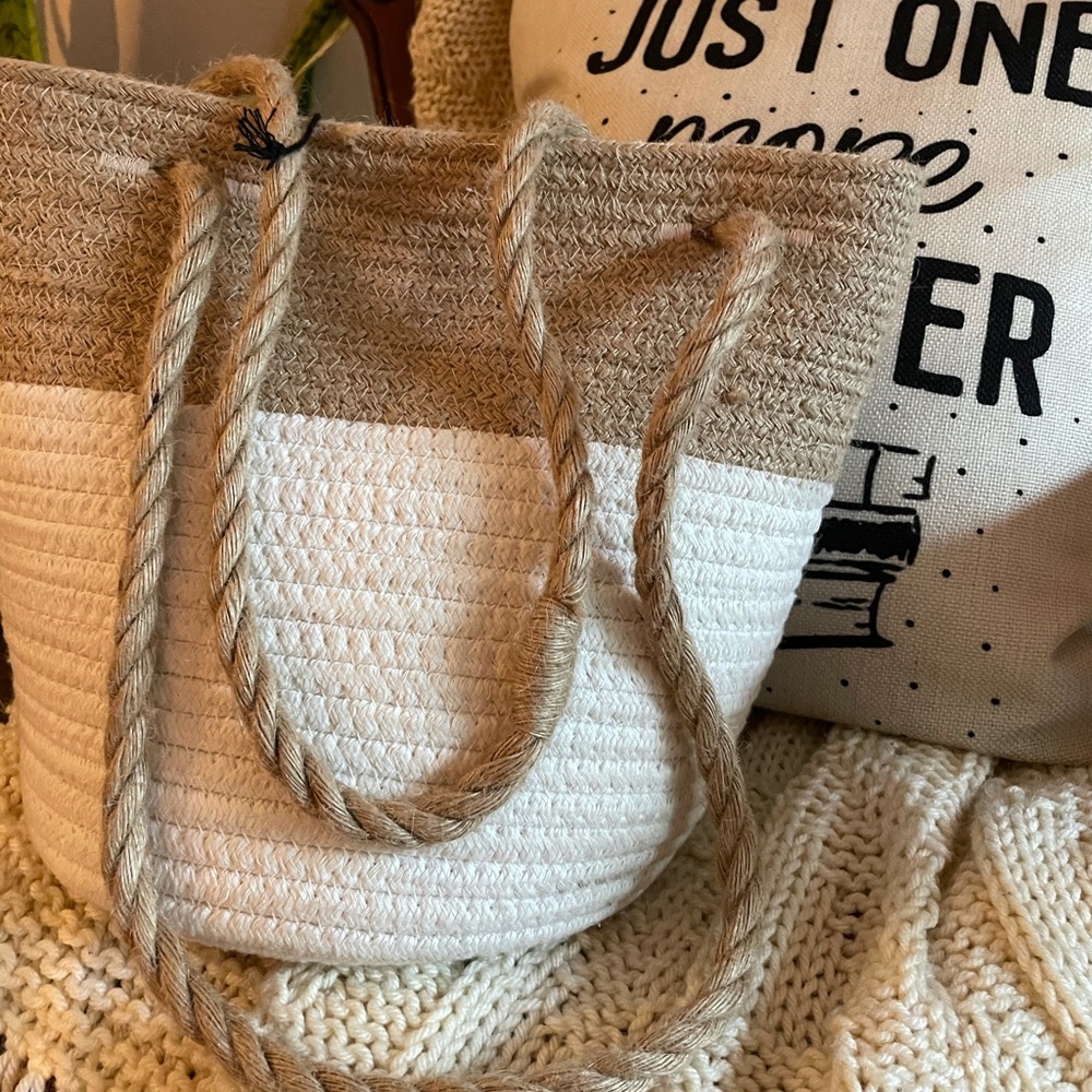 Opalhouse basket/small tote